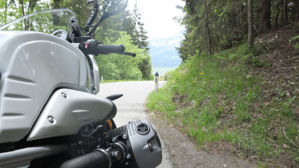 Motorrad auf Straße